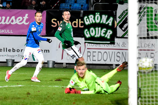 Trelleborgs Zoran Jovanovic gör 1-0 bakom Jönköpings