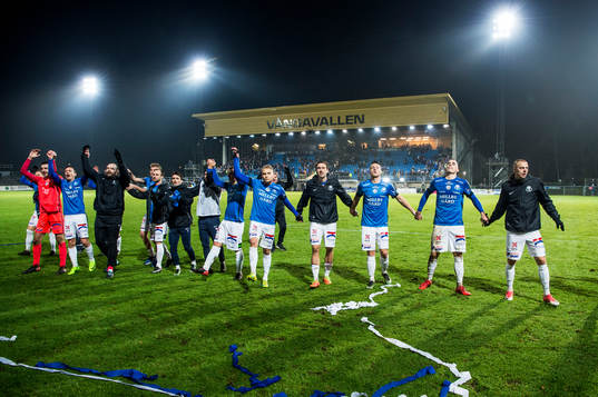 Bläddra bland fler bilder av Fotboll, Kval till Allsvenskan, Trelleborg - Jönköping