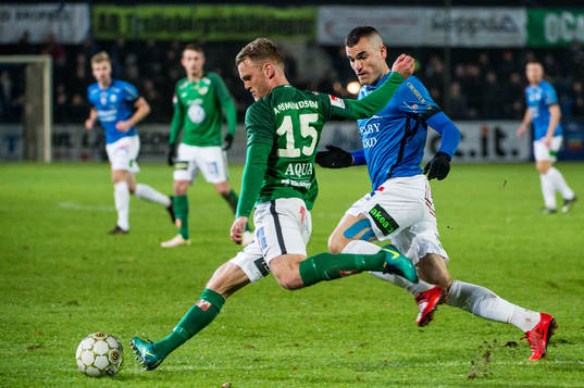 Jönköpings Stian Aasmundsen mot Trelleborgs Dino Islamovic