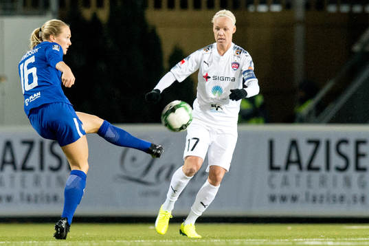 Chelseas Magdalena Ericsson och Rosengårds Caroline Seger