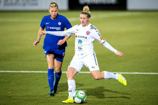 Chelseas Gilly Flaherty och Rosengårds Anja Mittag