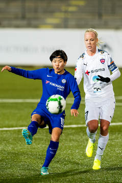 Chelseas Ji Soyun och Rosengårds Caroline Seger