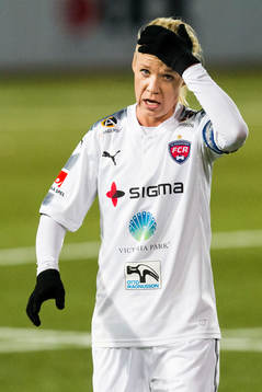 Rosengårds Caroline Seger deppar
