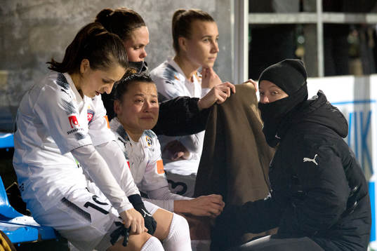 Rosengårds Iva Landeka, Alexandra Lowe Riley och tränare