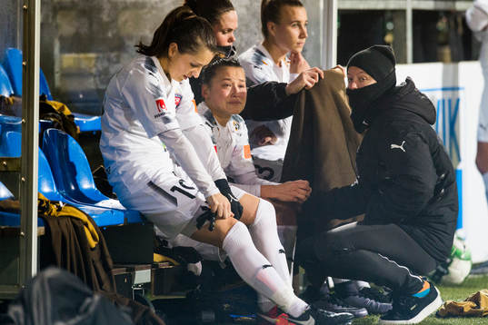 Rosengårds Alexandra Lowe Riley deppar