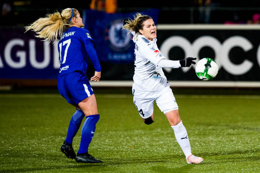 Chelseas Katie Chapman och Rosengårds Hanna Folkesson