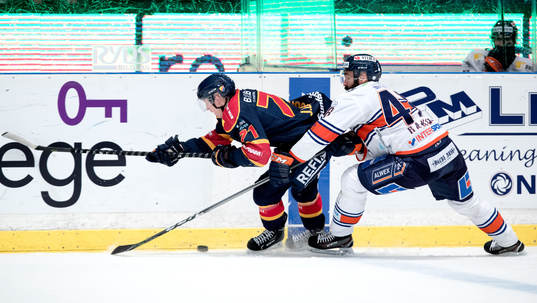Djurgårdens Jonathan Davidsson och Växjös Daniel Rahimi