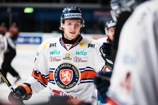 Växjös Jonas Röndbjerg jublar