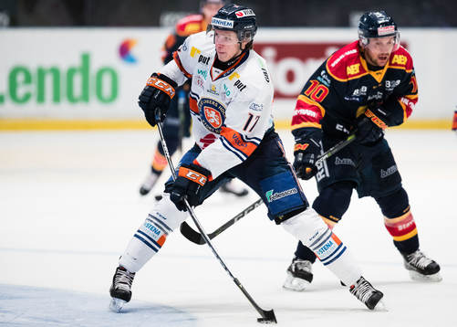 Växjös Jonas Röndbjerg och Djurgårdens Niclas Bergfors
