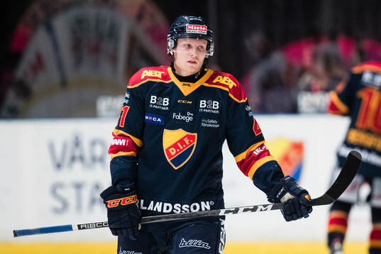 Djurgårdens Alexander Falk deppar