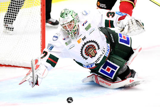 Frölundas målvakt Johan Gustafsson