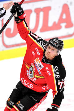 Luleås Patrick Cehlin jublar