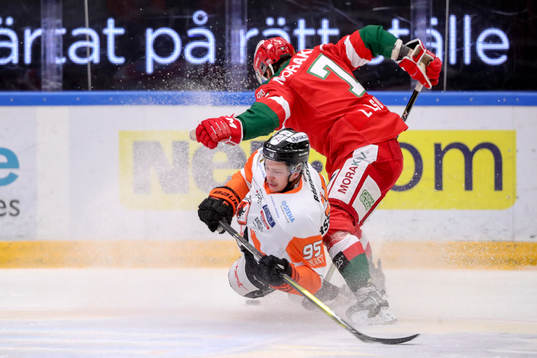 Moras Erlend Lesund och Karlskronas Carl Perssonunder