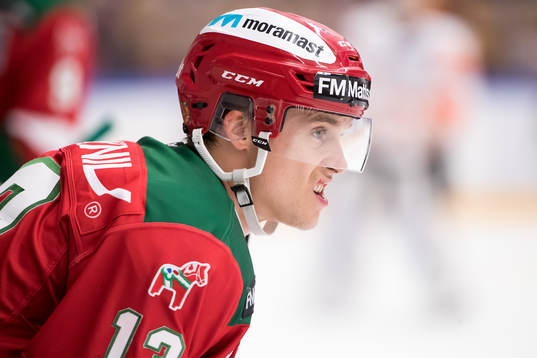 Moras Emil Bejmo  i ishockeymatchen i SHL mellan Mora och