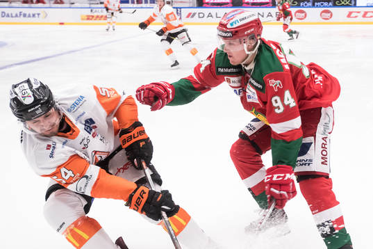 Karlskronas Alexander Deilert och Moras Sebastian Hartmann