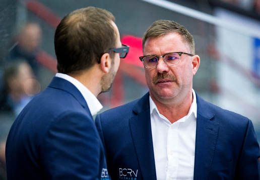 Rögles tränare Roger Hansson och tränare Patrik Ross