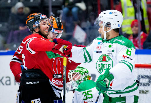 Örebros Victor Bartley och Rögles Craig Schira gruffar