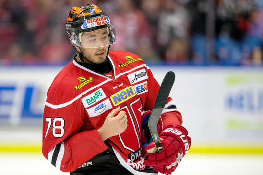 Örebros Victor Bartley deppar
