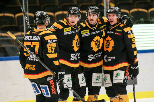 Skellefteås Emil Djuse , Adam Pettersson , Bud Holloway ,