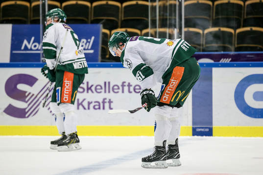 Färjestads Johan Ryno deppar