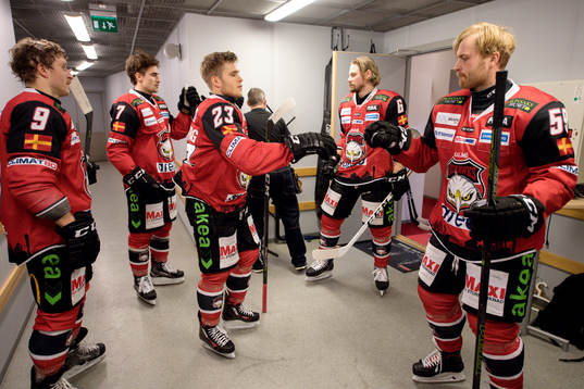 Malmö Redhawks Christoffer Forsberg och Anton Mylläri