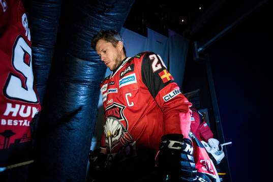 Malmö Redhawks Erik Forssell påväg att göra entré