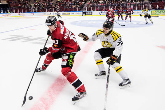 Malmö Redhawks Fredrik Händemark och Brynäs Daniel