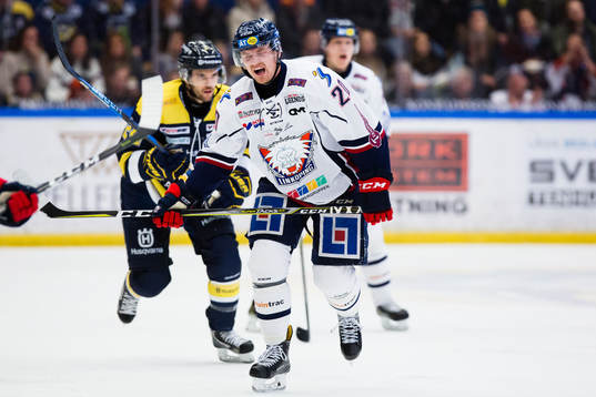 Linköpings Nick Sörenssen har ont