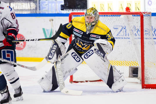 s målvakt Linus Söderström