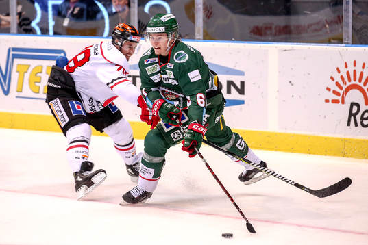 Frölundas Lias Andersson och Örebros Victor Bartley