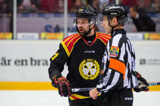 Brynäs Johan Alcén reagerar