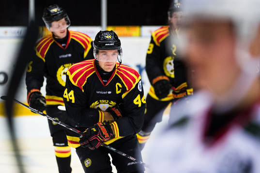 Brynäs Jacob Blomqvist jublar