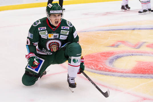 Frölundas Joel Mustonen jublar