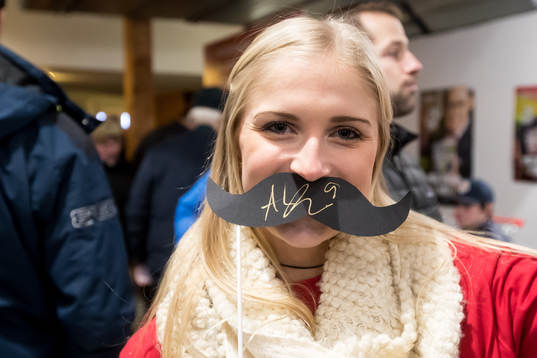 Movember kampanj i ishockeymatchen i SHL mellan Mora och