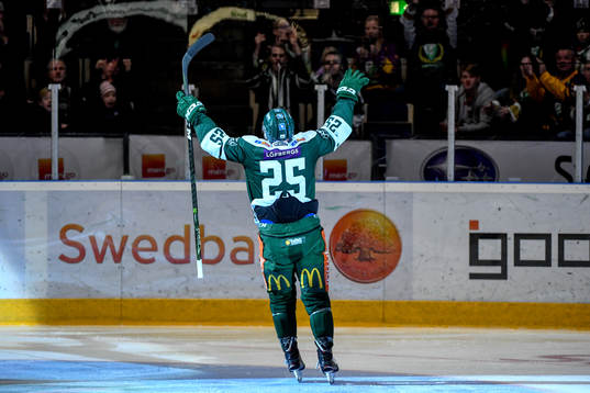 Färjestads Martin Johansson jublar