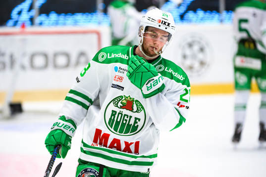 Rögles Cade Fairchild deppar