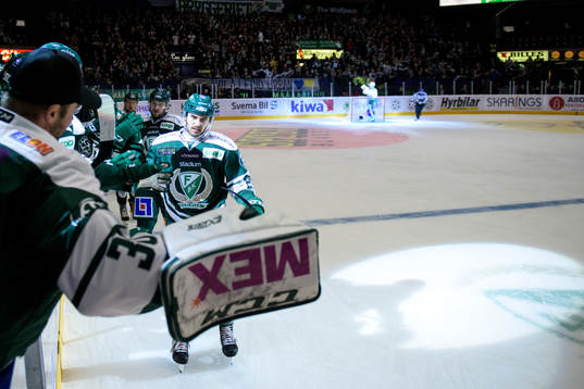 Färjestads Martin Johansson jublar