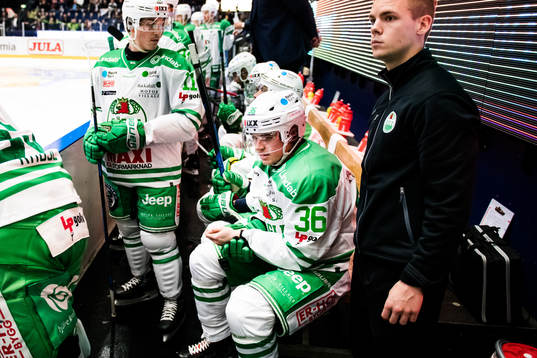 Rögles Filip Karlsson har skadat handleden