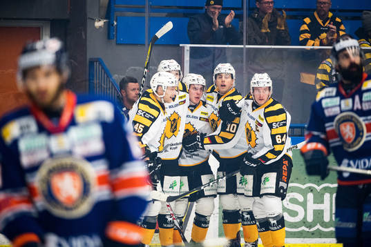 Skellefteås Andreas Wingerli jublar