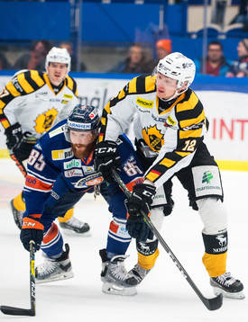 Växjös Liam Reddox och Skellefteås Adam Pettersson