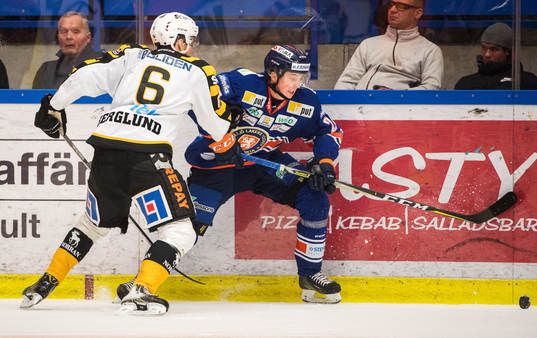 Växjös Nils Carnbäck och Skellefteås Filip Berglund