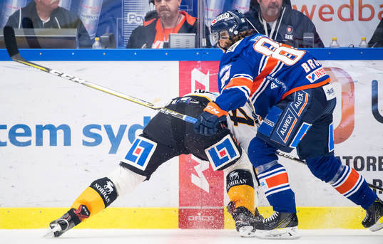 Växjös Adam Brodecki och Skellefteås Morgan Ellis