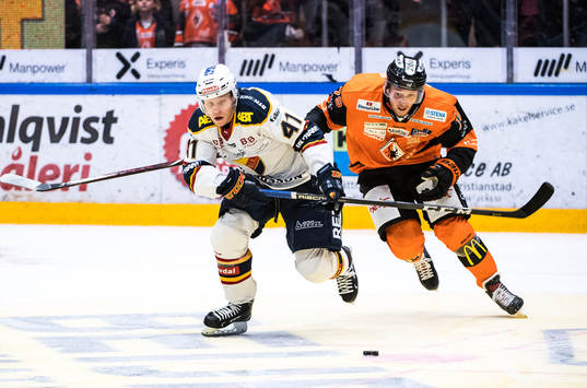 Djurgårdens Alexander Falk  och Karlskronas Emil Lundberg
