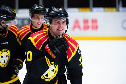 Brynäs Marcus Ersson jublar