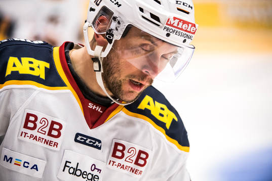 Djurgårdens Niclas Bergfors  deppar