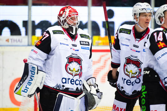 Malmö Redhawks målvakt Jonas Gunnarsson deppar