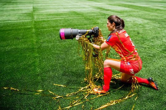 Andreia Rosa de Andrade of Avaldsnes with a Nikon camera