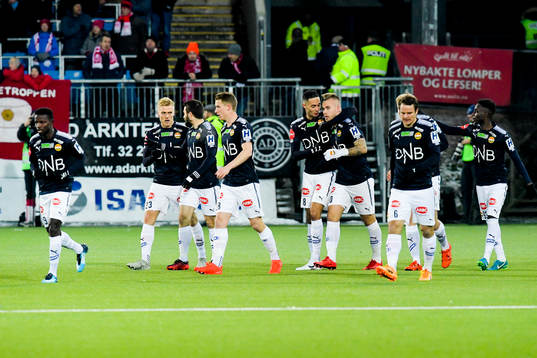 Marcus Pedersen of Strømsgodset celebrates 1-0 with his