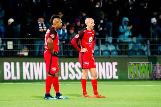 Bismar Acosta and Ruben Kristiansen of Brann look dejected