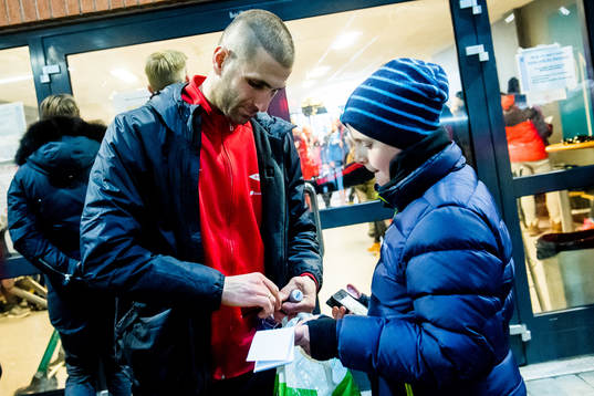 Azar Karadas of Brann